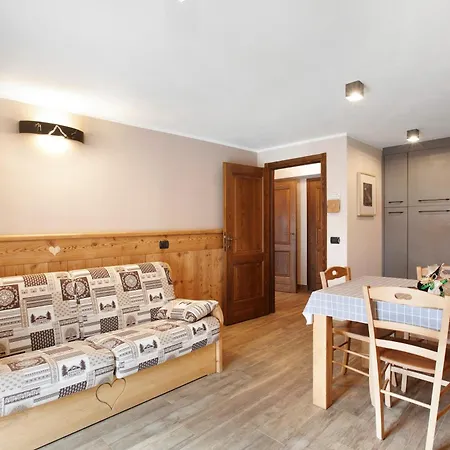 Apartman Roccia Viva 4061 Maison Gerard Cogne