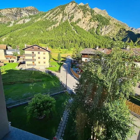 Apartman Roccia Viva 4061 Maison Gerard Cogne