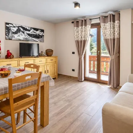 4061 Maison Gerard Roccia Viva Apartment