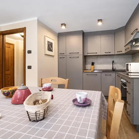 4061 Maison Gerard Roccia Viva